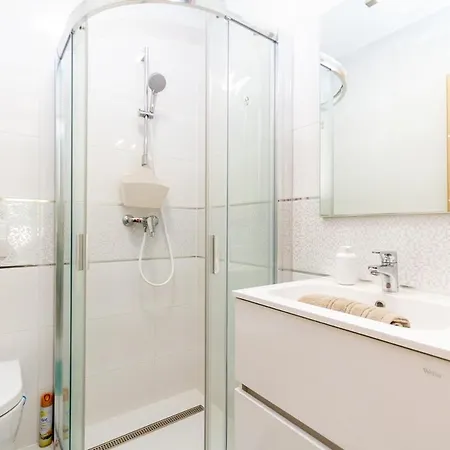 Appartamento Bolyai 3br Ac Parking Grf *