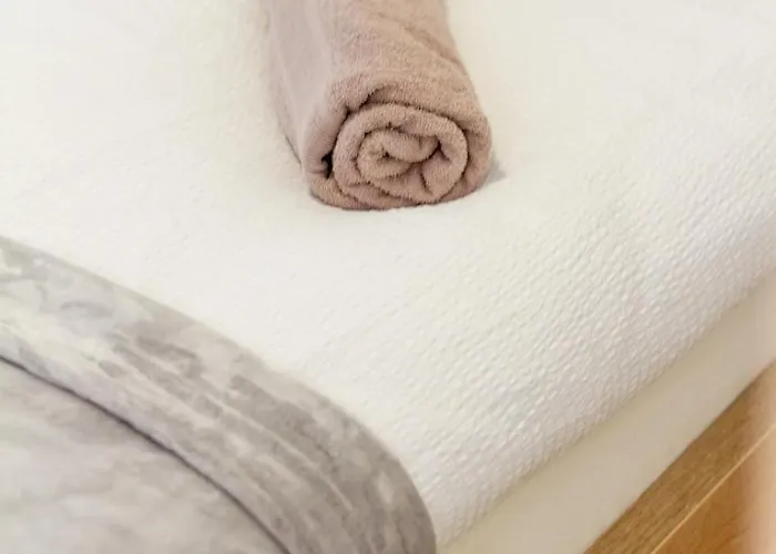 Bolyai 3br Ac Parking Grf *